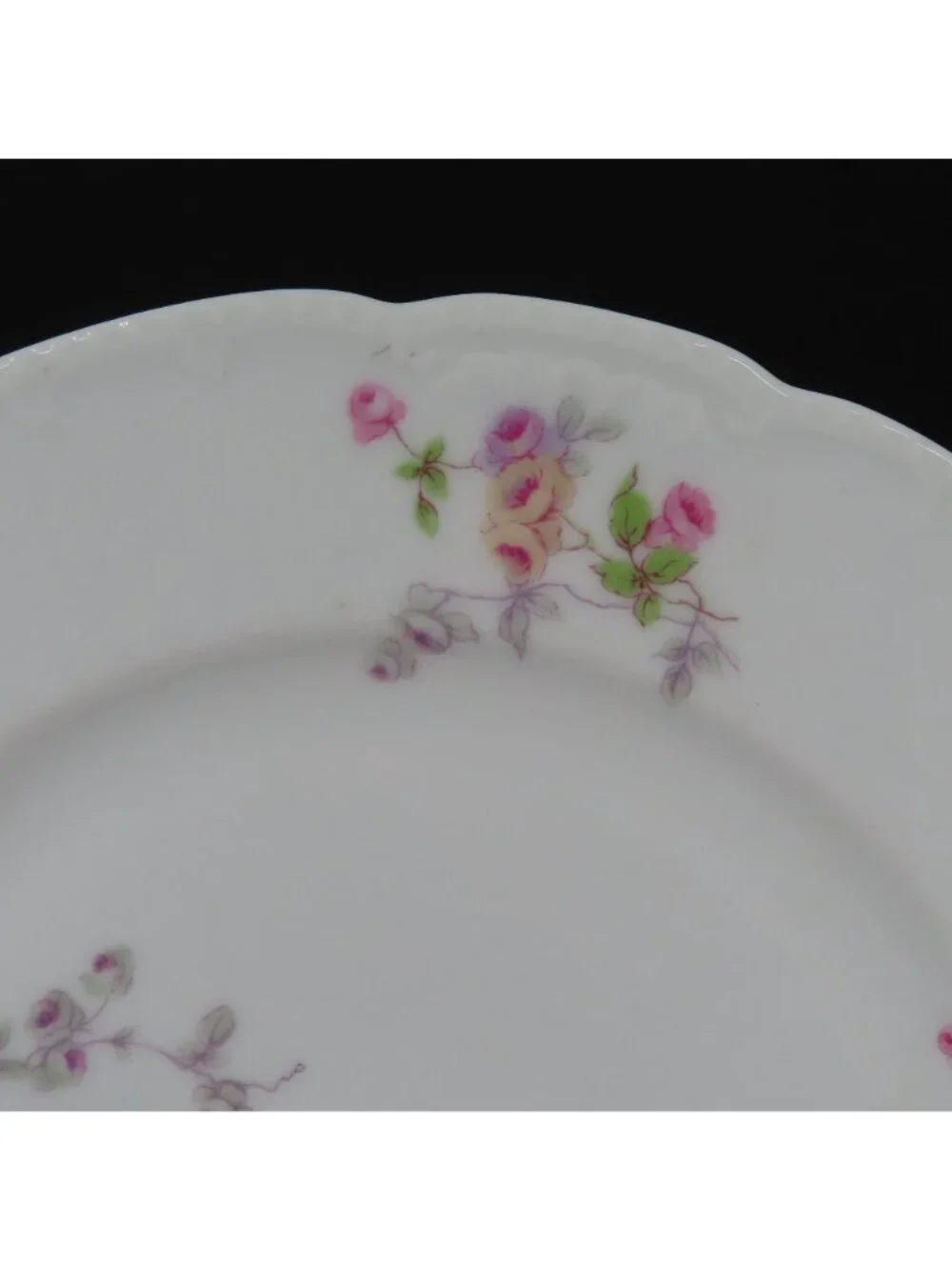 Basset Limoges Set of 4 Plates 8.5in Multicolor Rose Flower Swag Austria Scallop